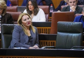 Carolina España, en un pleno del Parlamento de Andalucía.