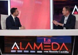 El secretario general del PSOE, Daniel Pérez, responde a una pregunta formulada por Manolo Castillo, en 'La Alameda'.