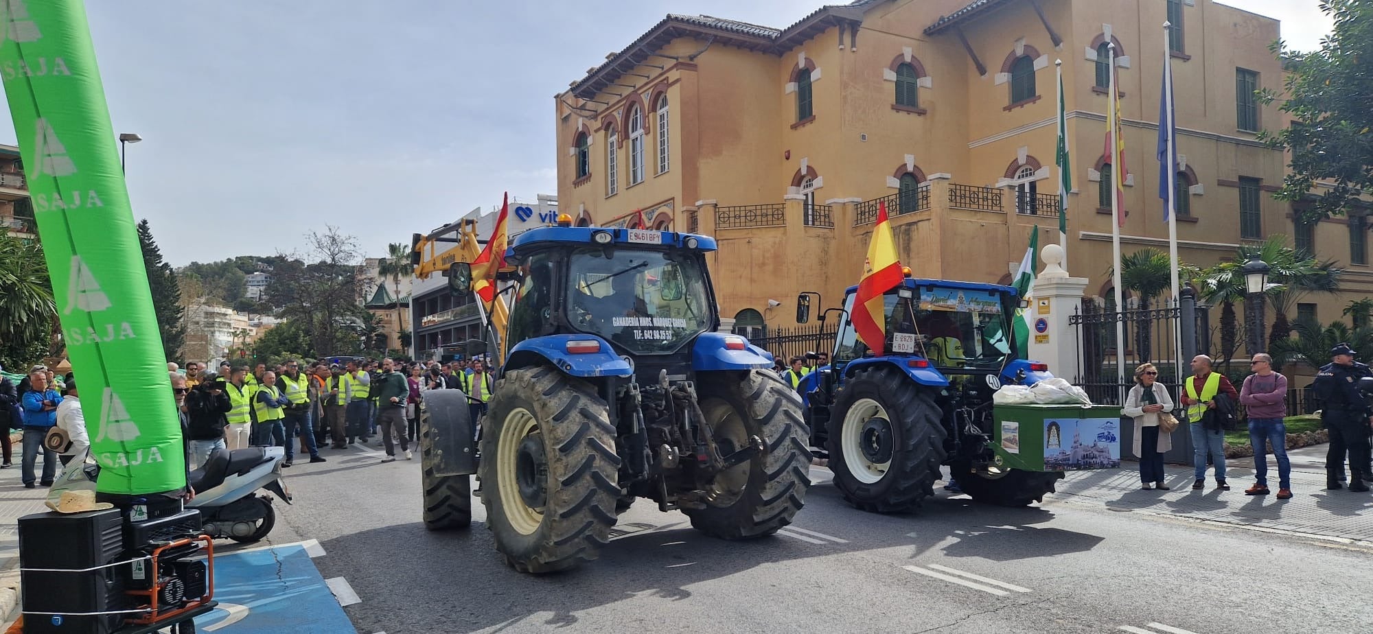 Nueva tractorada en Málaga, este miércoles, convocada por las organizaciones y cooperativas agrarias ASAJA, COAG, UPA y Cooperativas-agroalimentarias.