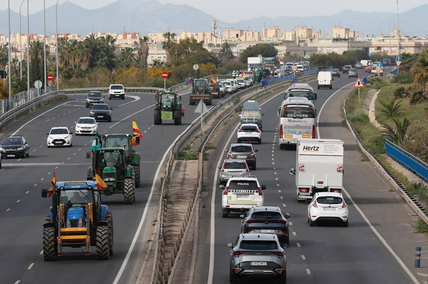 Tractores, en las carreteras malagueñas, este miércoles