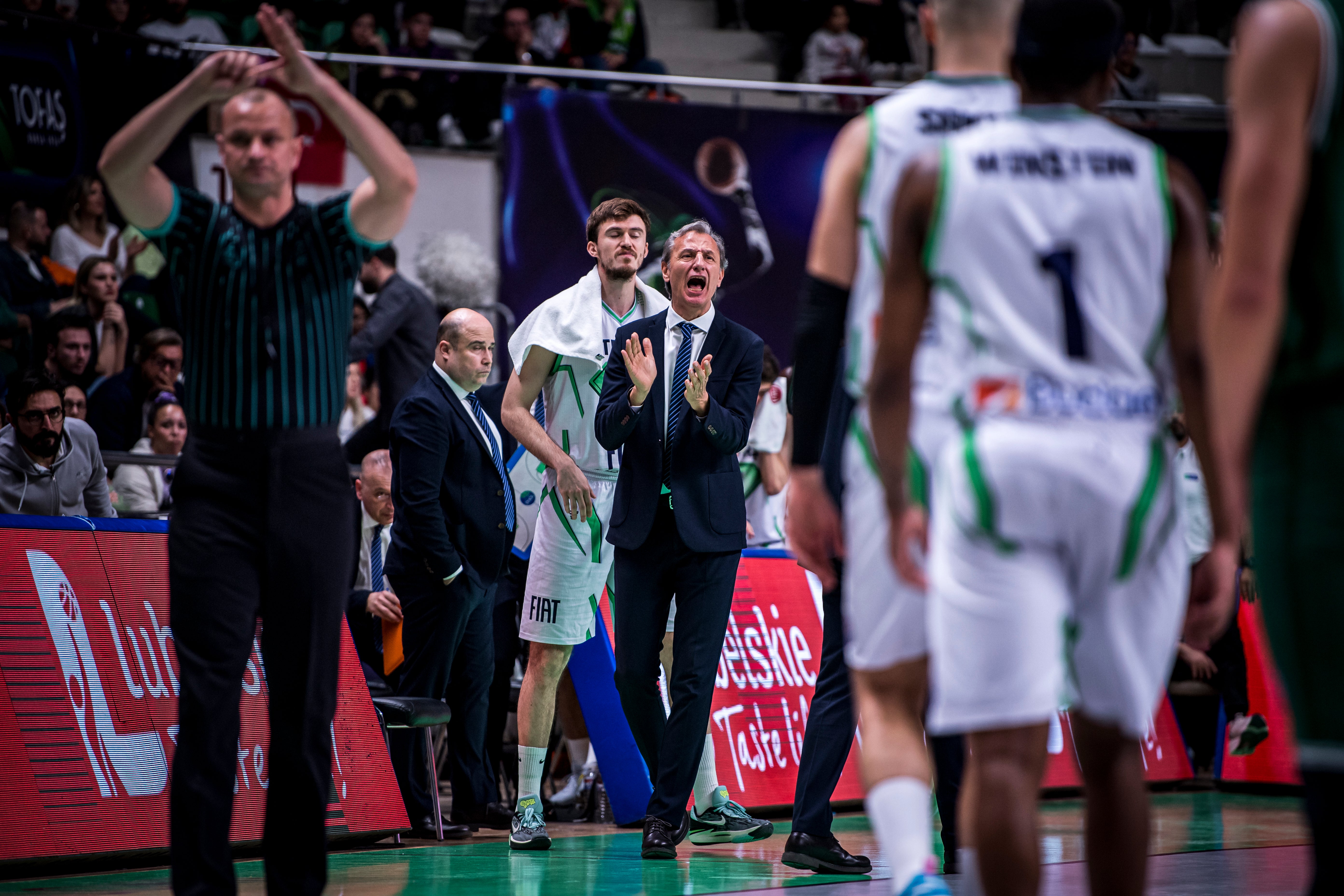 El Tofas Bursa-Unicaja, en imágenes