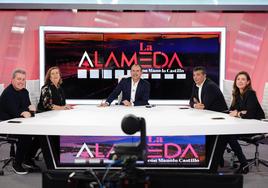 Yolanda Aguilar, Juan Gavilanes y Juan Antonio Vigar, en 'La Alameda'