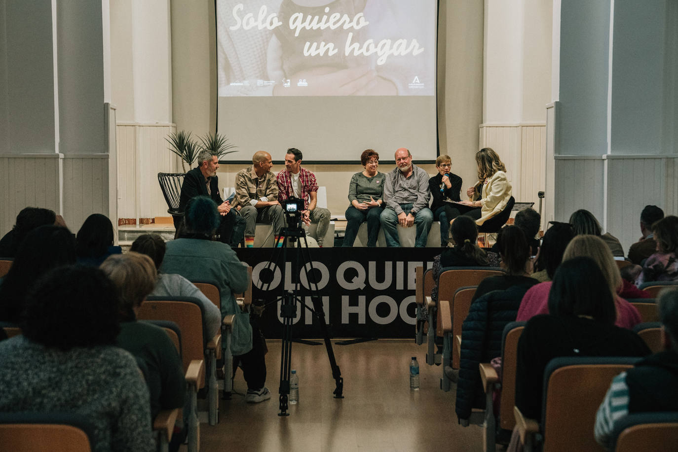 Solo quiero un hogar: más de 230 menores necesitan urgentemente acogida en Málaga