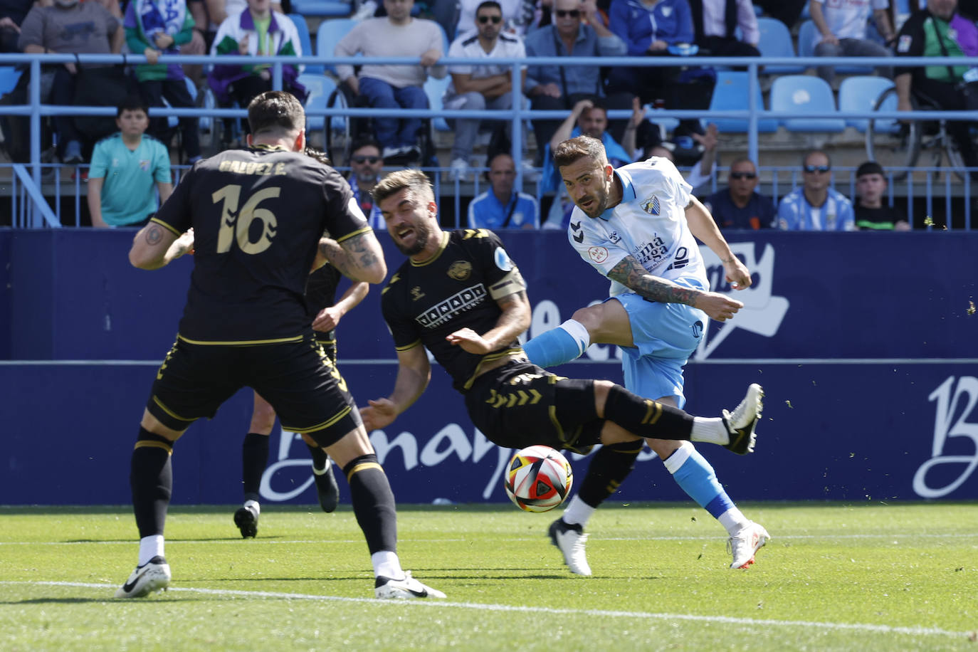 Las mejores imágenes del Málaga-Intercity de Primera RFEF