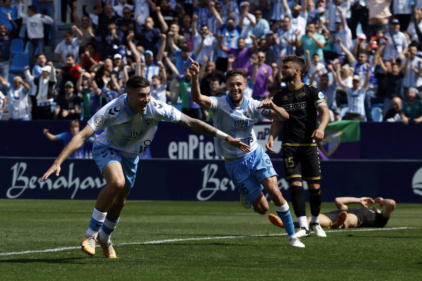 Las mejores imágenes del Málaga-Intercity de Primera RFEF