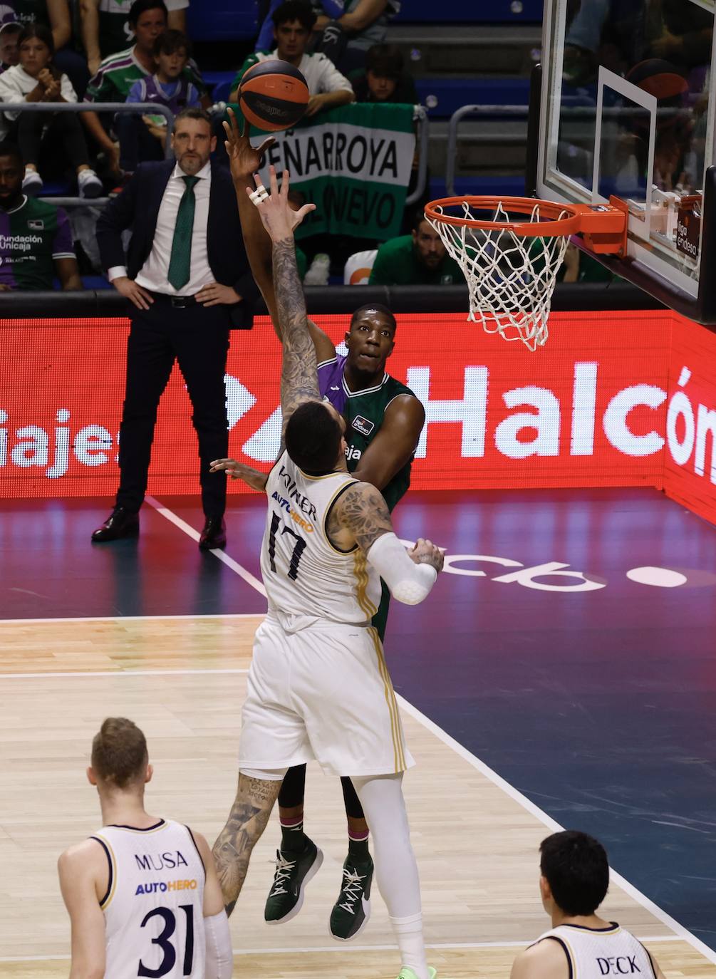 Las mejores imágenes del Unicaja-Real Madrid en el Martín Carpena