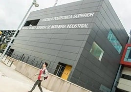 Una de las sesiones del taller, con la profesora Belén Sepúlveda.