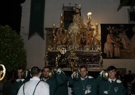 Finalmente la Hermandad del Santo Cristo de la Vera Cruz, Santo Cristo Atado a la Columna y María Santísima Virgen Blanca salió en procesión con Sus Santos Titulares.