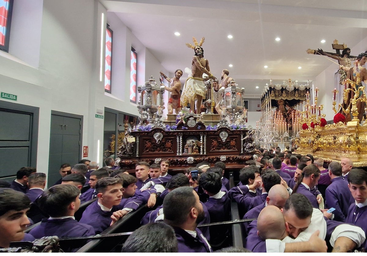 Ambiente en Fusionadas a primera hora de este Miércoles Santo.