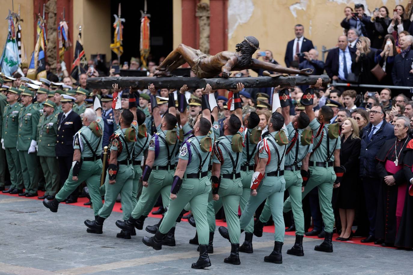 Desembarco de la Legión y traslado de Mena 2024, en fotos