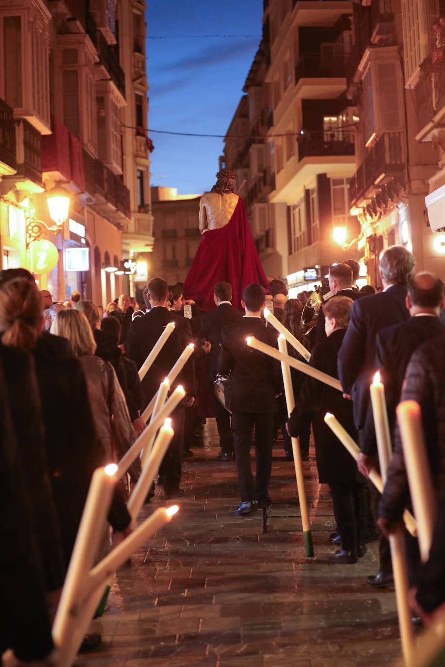 Huerto, Estudiantes y Sepulcro volvieron a sus sedes canónicas este Lunes de Pascua ante los fieles devotos que no quisieron perderse los últimos traslados de esta atípica Semana Santa