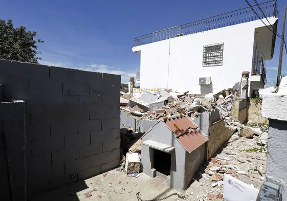 Una de las viviendas que ha sido desalojada y derribada en las últimas semanas.