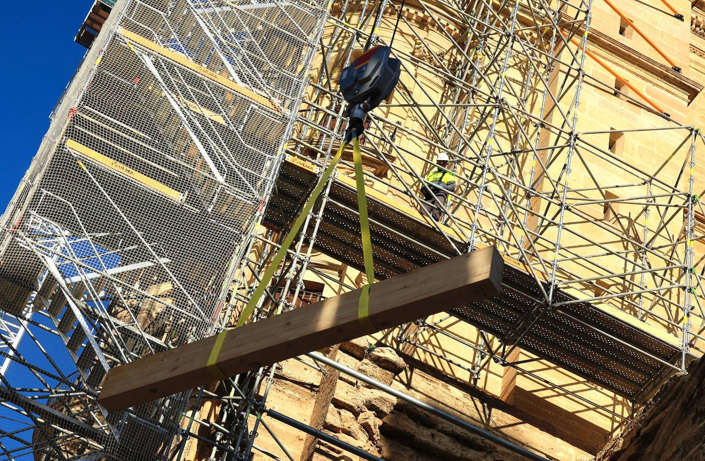 Málaga retoma la obra de su Catedral