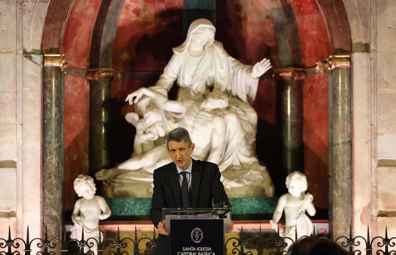 Málaga retoma la obra de su Catedral