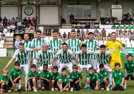 Un once del Juventud de Torremolinos esta temporada.