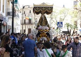 Reproducción del palio de la Virgen de los Dolores