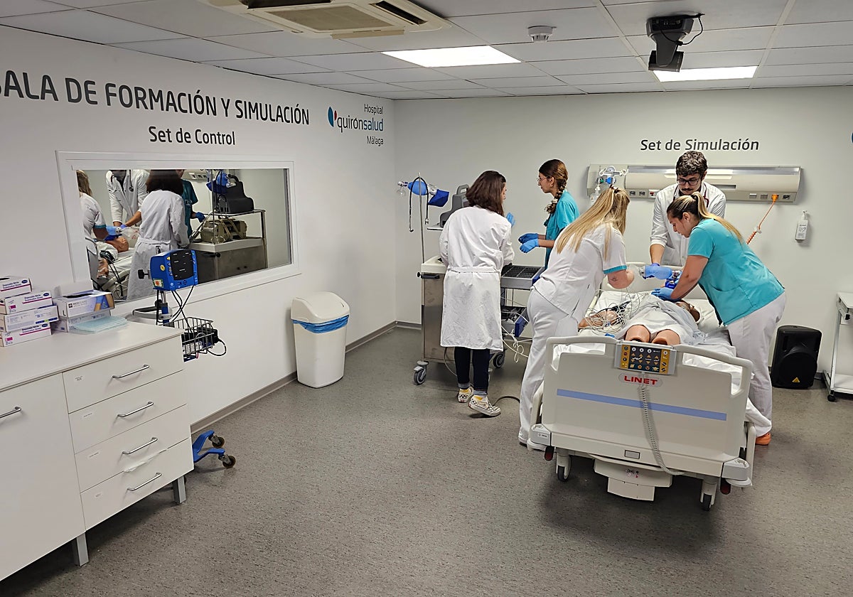 La Sala de Simulación de Quirónsalud Málaga, acreditada por la Sociedad Española de Seguridad del Paciente