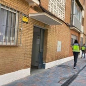 Daniel, la víctima del crimen a puñaladas en Fuengirola, pudo huir de la casa y pedir ayuda: «Llama a la policía»