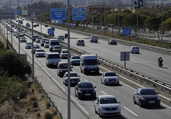 La autovía entre Torremolinos y la entrada a Málaga por Comisaría llega a 150.000 vehículos diarios según el tramo.