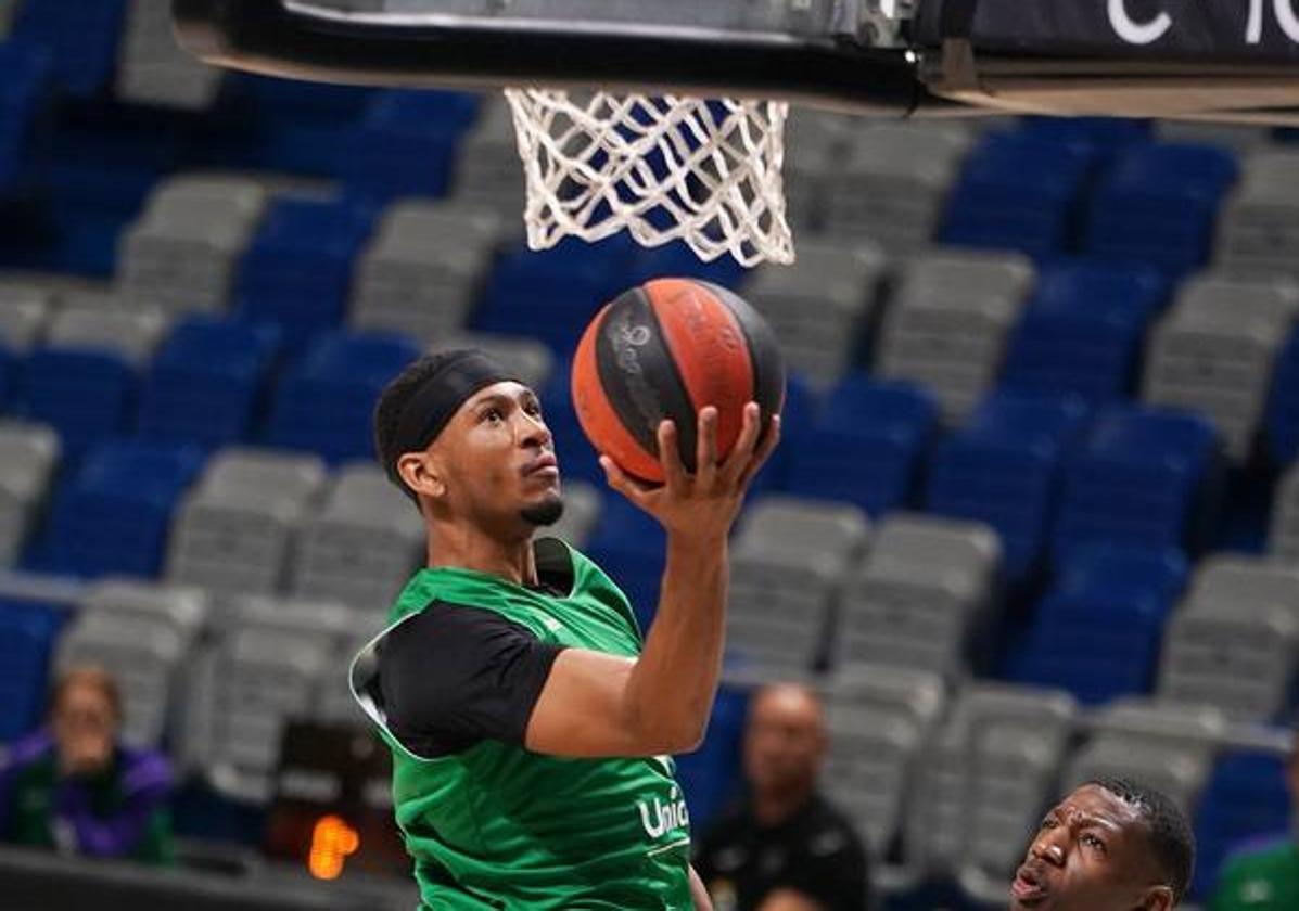 El Unicaja busca un triunfo con valor doble ante el Baskonia