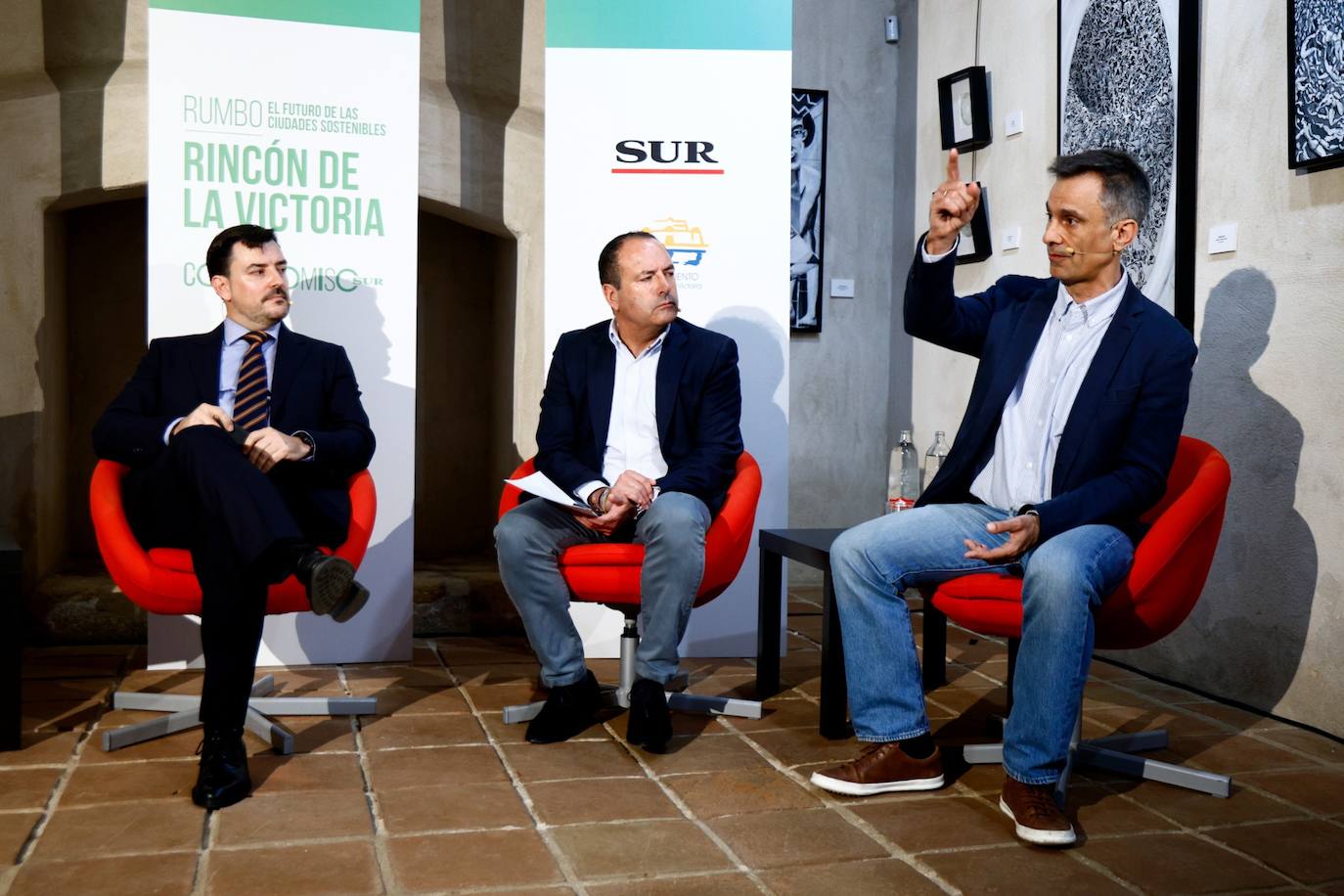 La movilidad y la gestión de los residuos en Rincón, a debate en el foro Rumbo