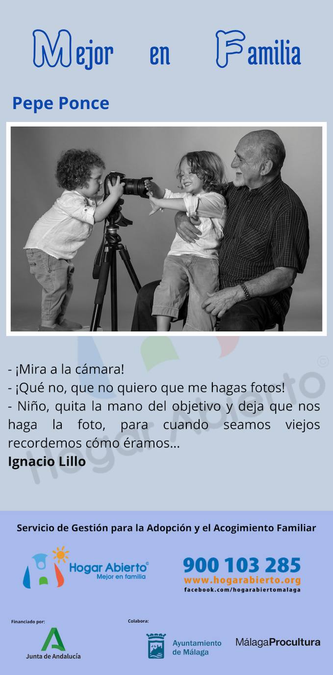 Todas las fotos de la exposición destrozada de Hogar Abierto en la calle Larios de Málaga