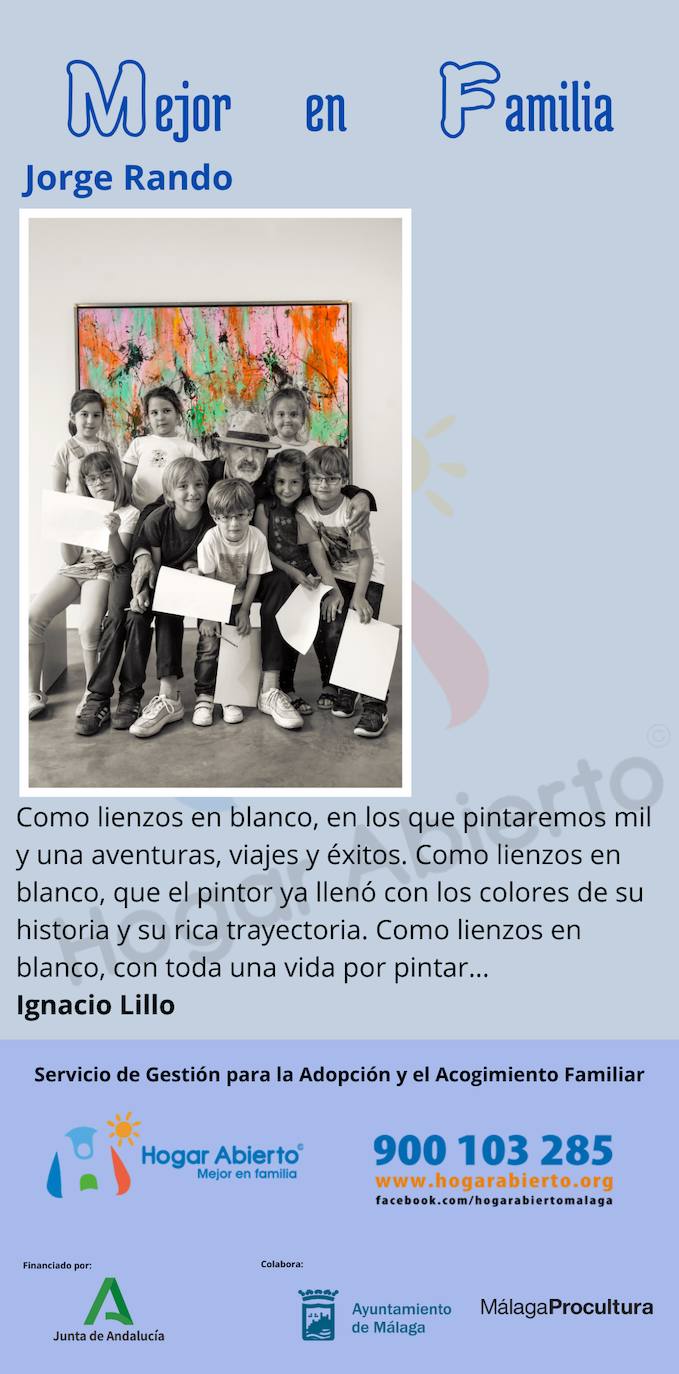 Todas las fotos de la exposición destrozada de Hogar Abierto en la calle Larios de Málaga