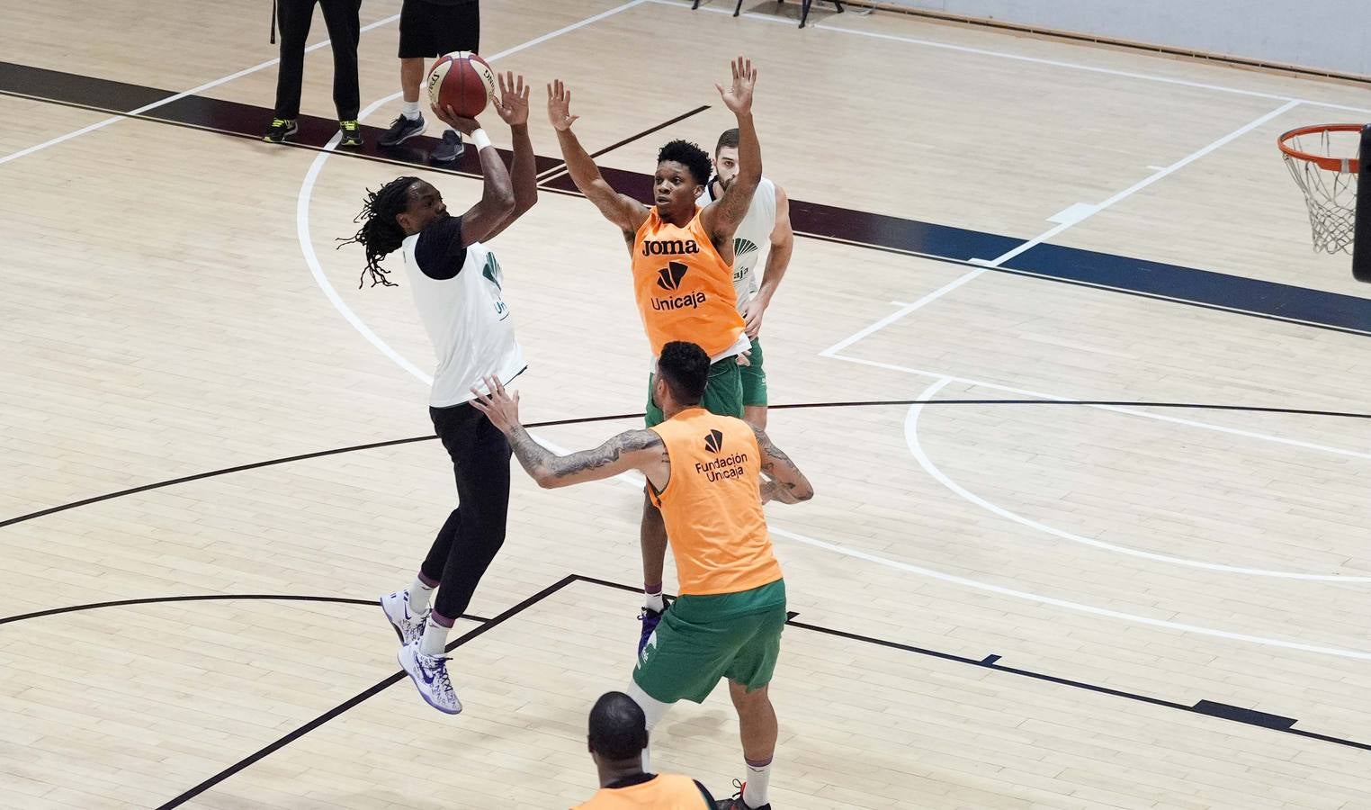 El Unicaja se entrena en la pista del Partizán de Belgrado