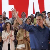 Juan Espadas y Pedro Sánchez, en un acto electoral.