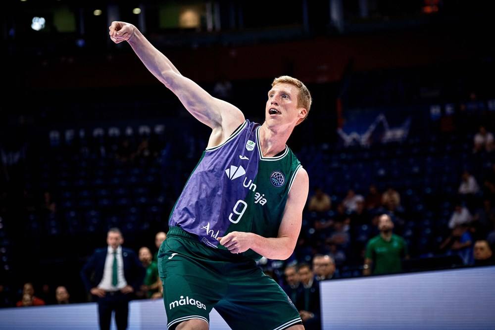 La final de la Basketball Champions League entre el Tenerife y el Unicaja, en imágenes