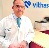 El Dr. Alejandro Espejo Baena, director del Servicio de Cirugía Ortopédica y Traumatología de Vithas Málaga.
