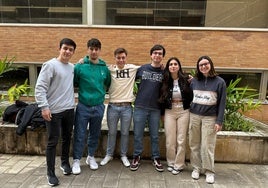 El equipo de estudiantes que ha llegado a la final de Vodafone Campus Lab.