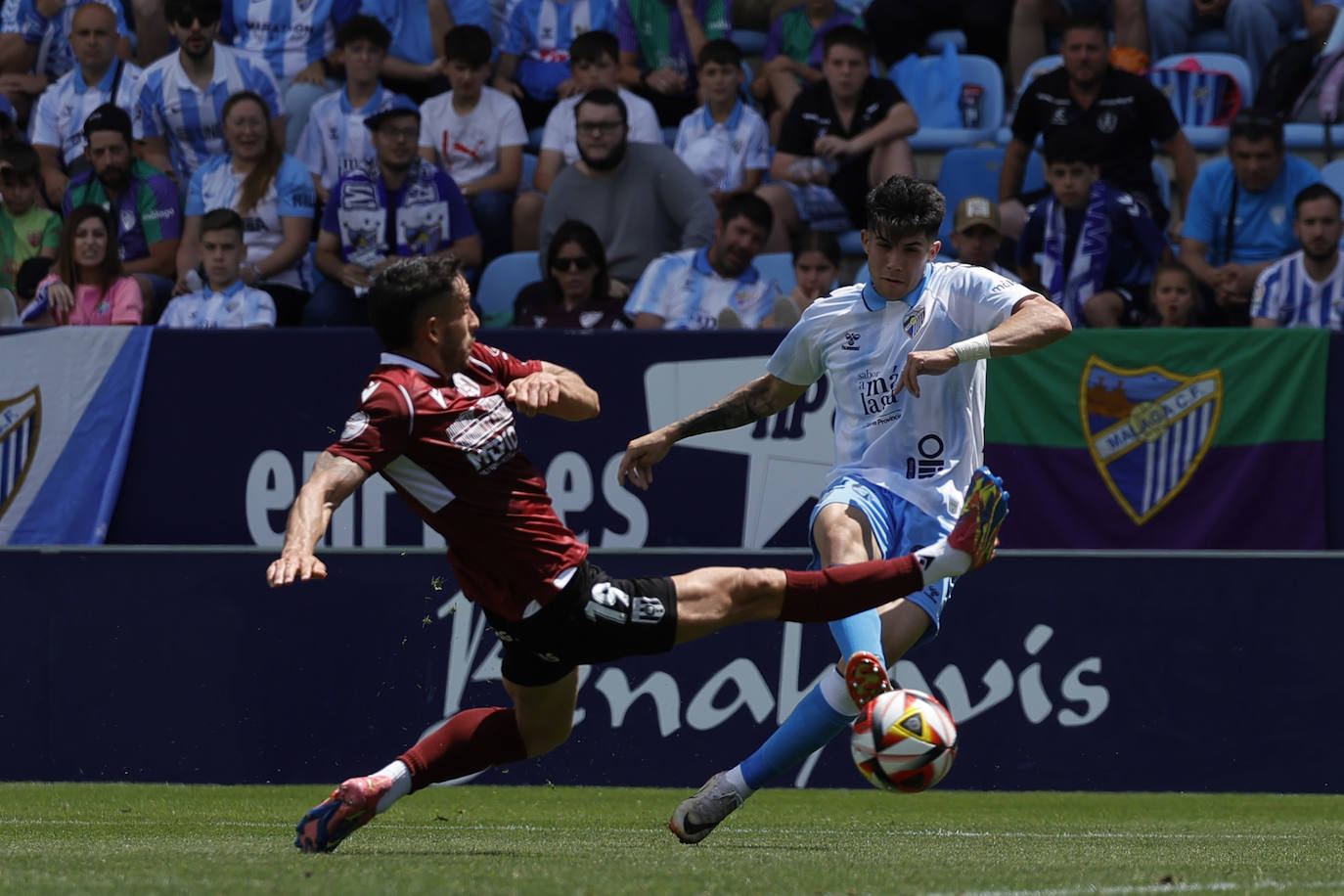 El Málaga-Mérida, en imágenes