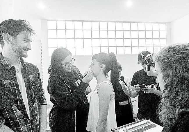 El equipo durante el rodaje del corto