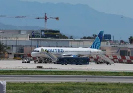Primer avión de United Airlines que ha aterrizado en Málaga en su segunda temporada en este destino.