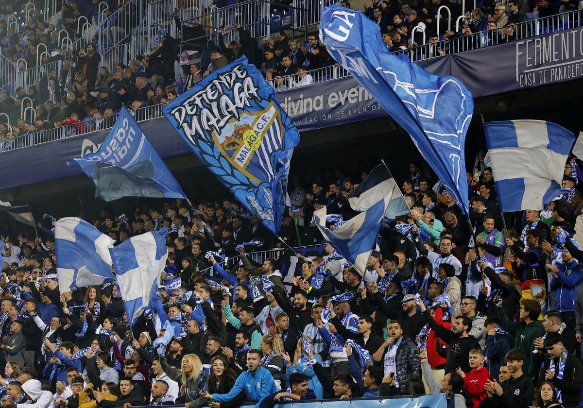 La afición, en La Rosaleda.