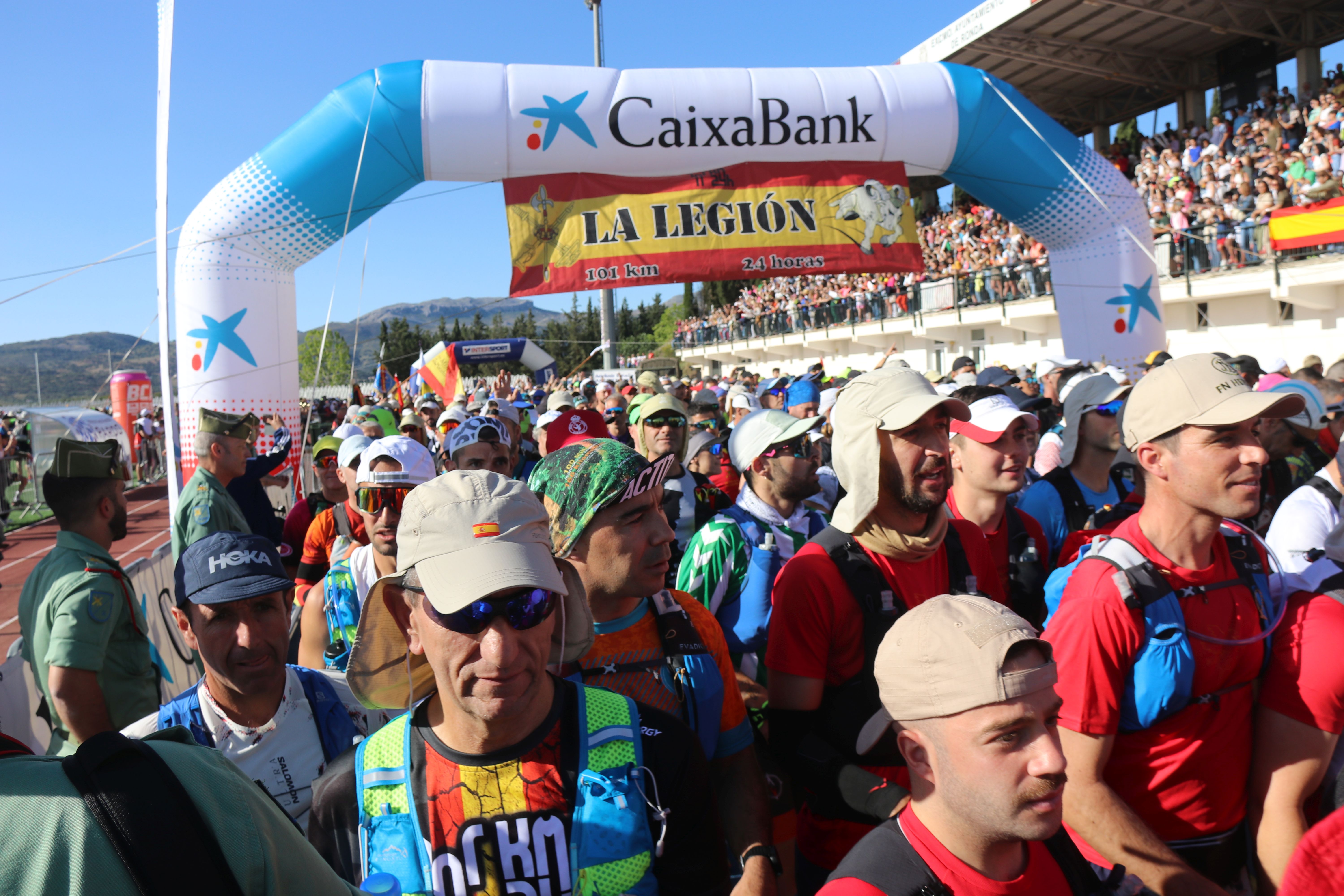 La carrera de los 101 kilómetros de la Legión en Ronda, en imágenes