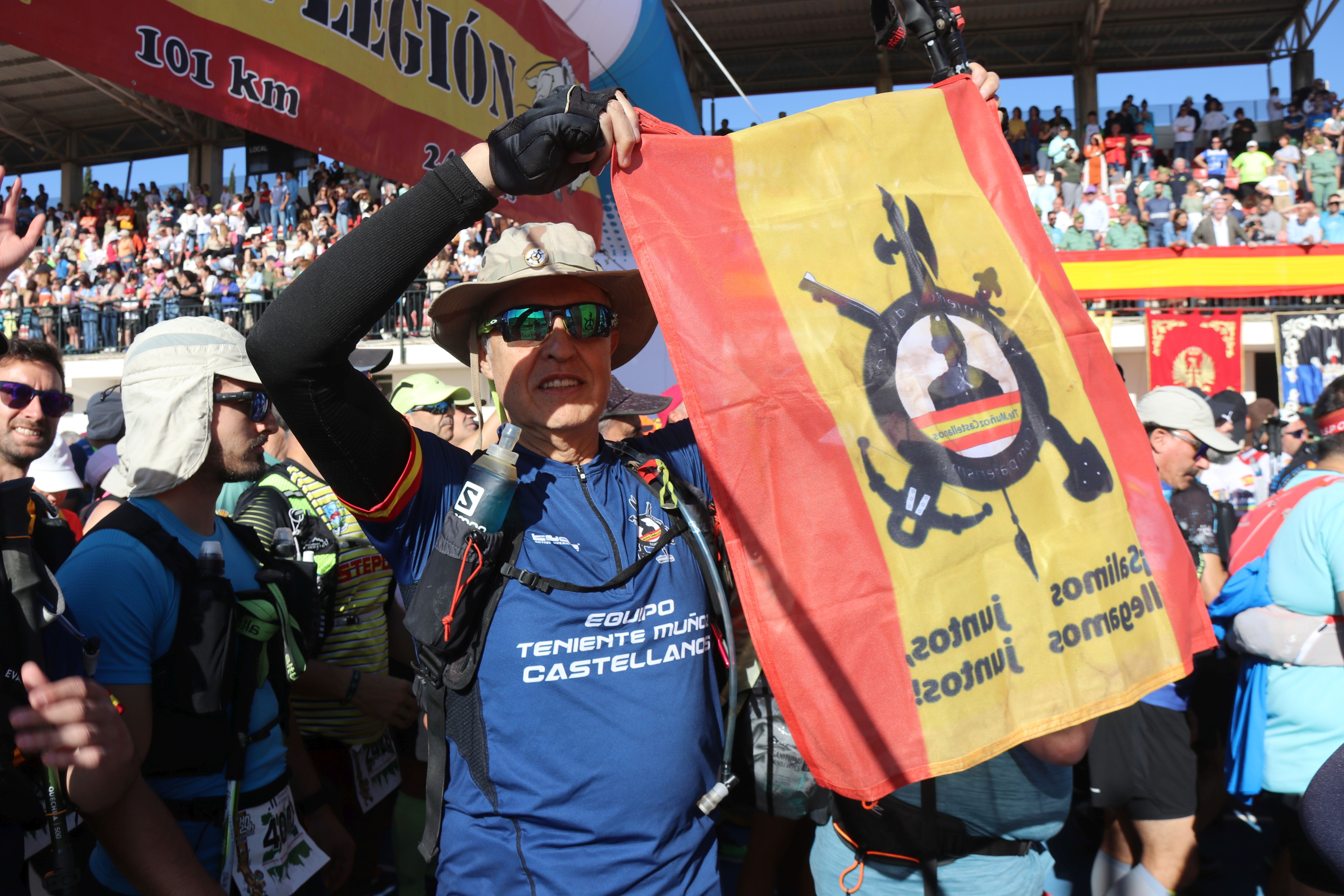 La carrera de los 101 kilómetros de la Legión en Ronda, en imágenes