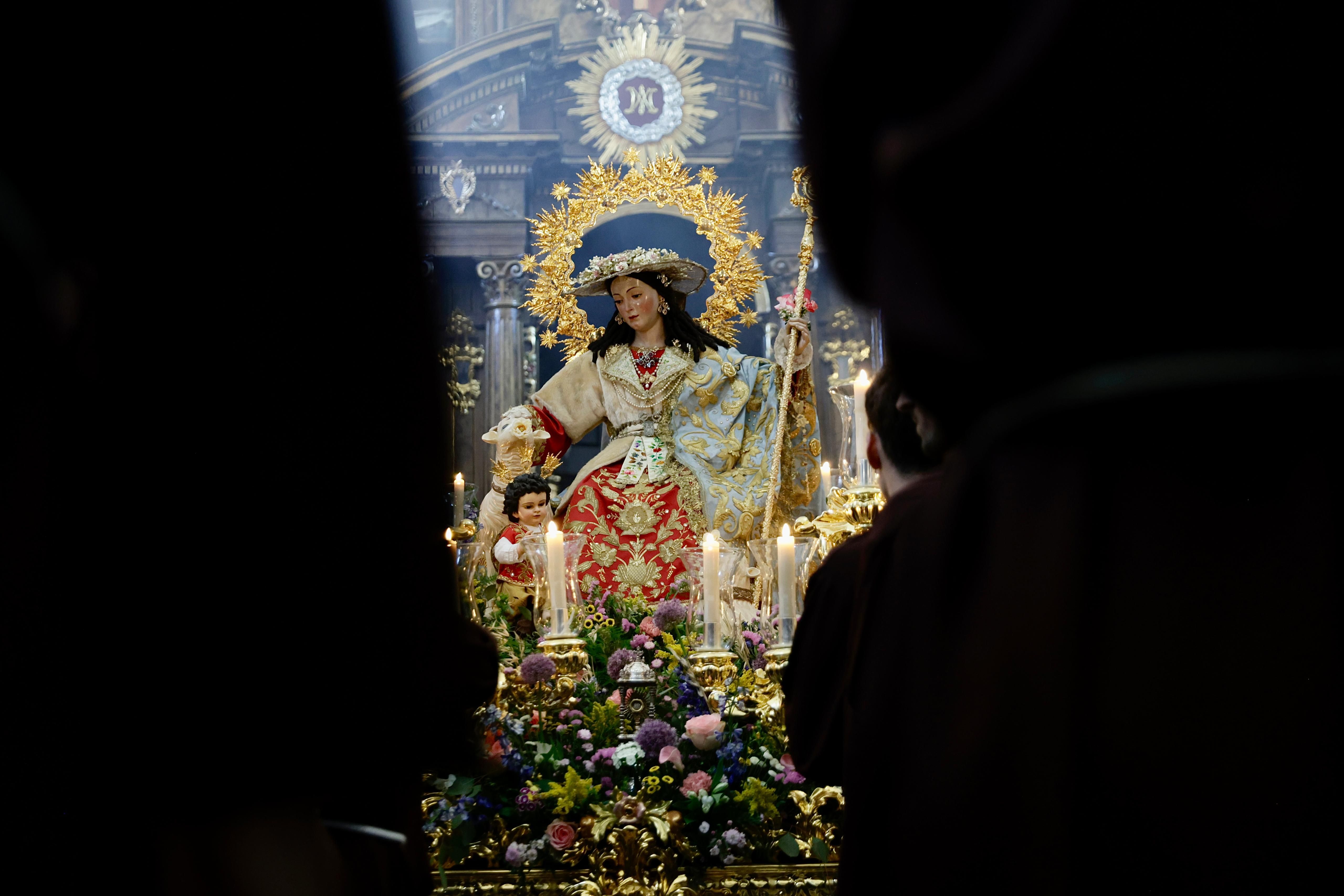 La procesión de la Divina Pastora, en imágenes