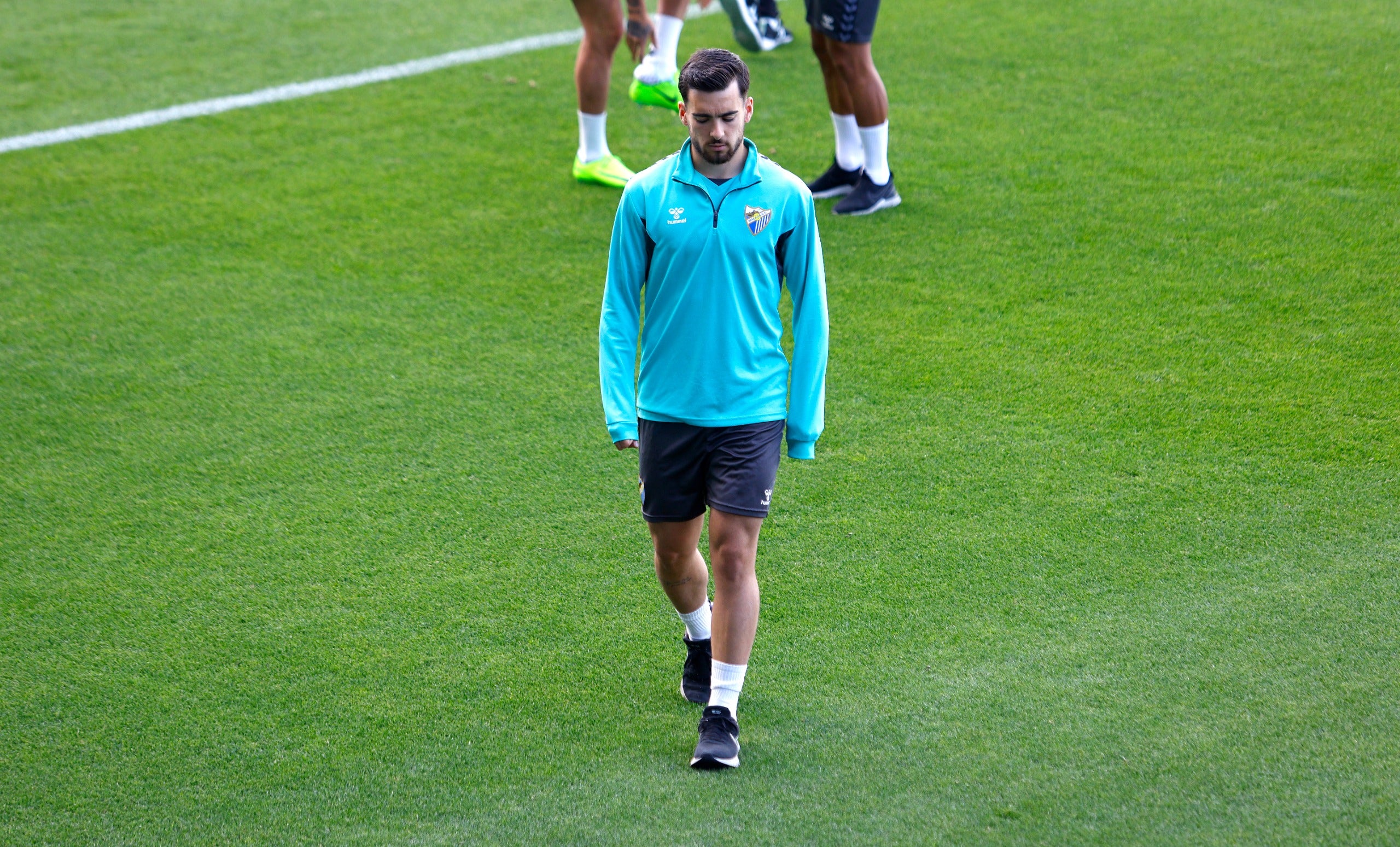 Ramón acompaña al equipo en uno de sus entrenamientos de esta semana.