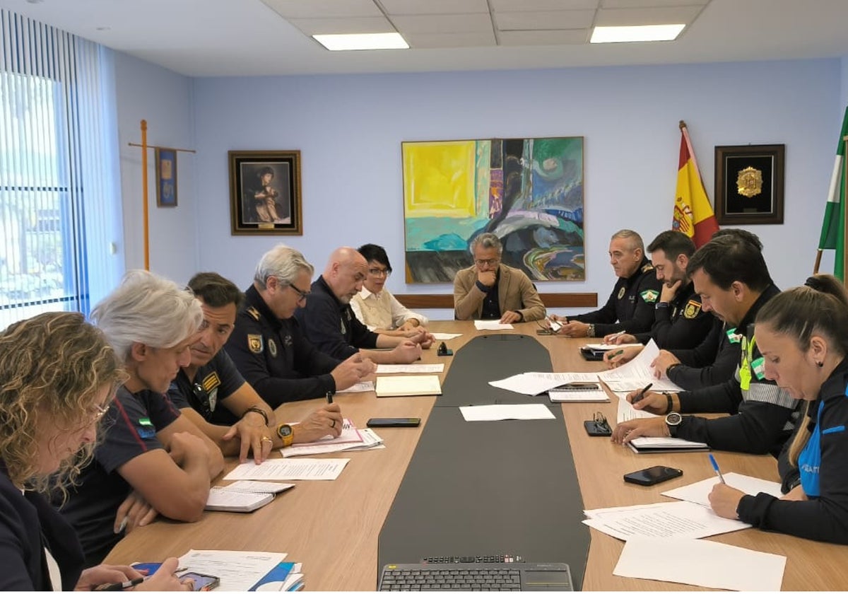 El concejal, José Eduardo Díaz, ha mantenido un encuentro de coordinación del dispositivo especial