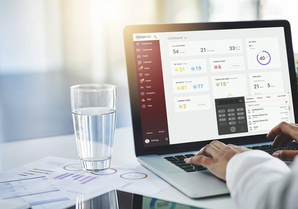 Megacall CRM ofrece servicios como gestión de las llamadas, control y seguimiento de cada tarea o un marcador automático.