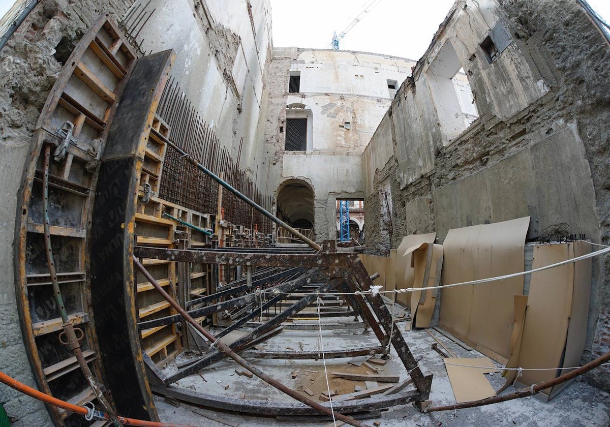 Imagen del interior de San Agustín, con las obras paradas actualmente.