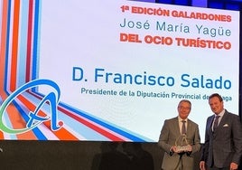 Salado recogió el premio por el apoyo al segmento del ocio.