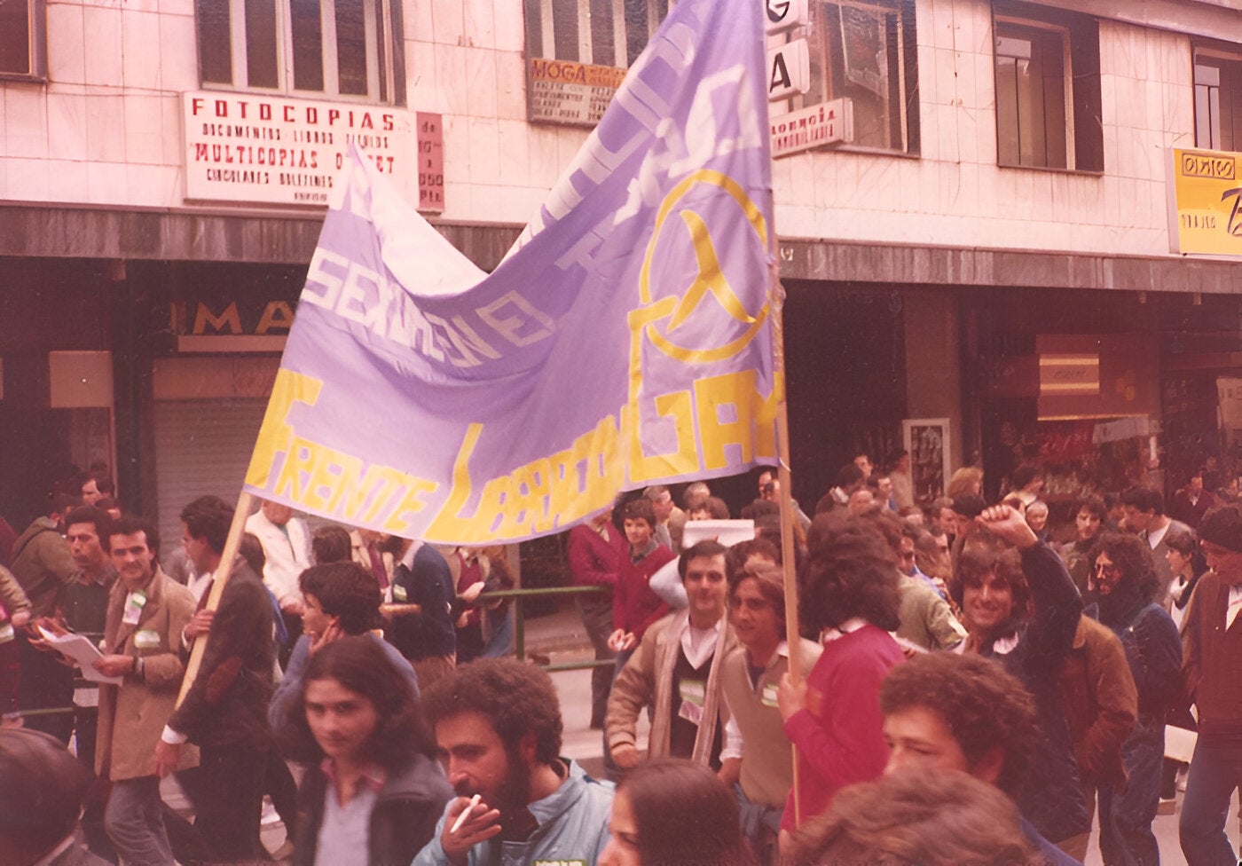 Primera aparición pública del Frente Liberación Gay de Granada, 1980.