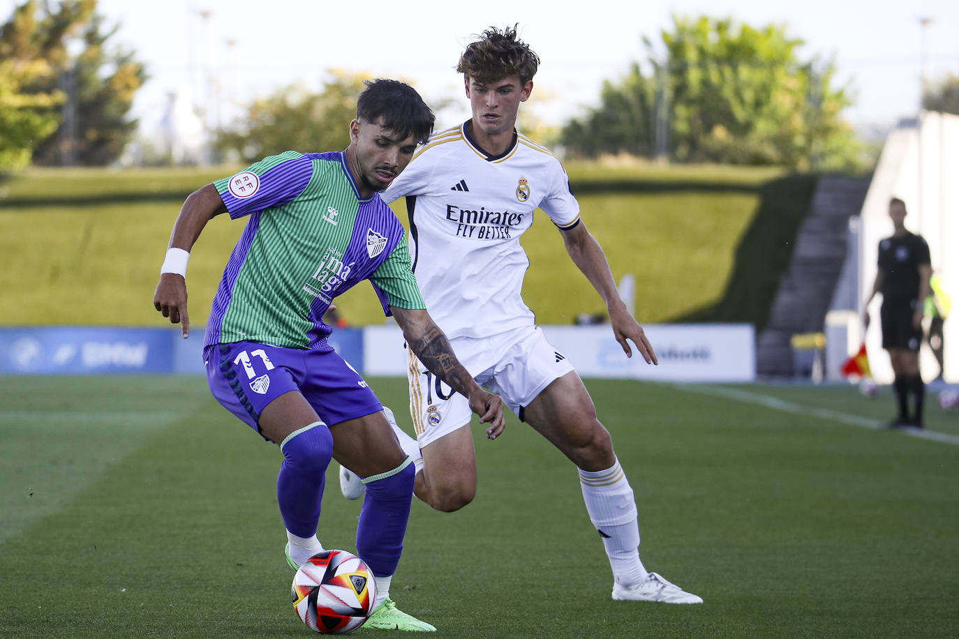 El Real Madrid Castilla-Málaga, en imágenes