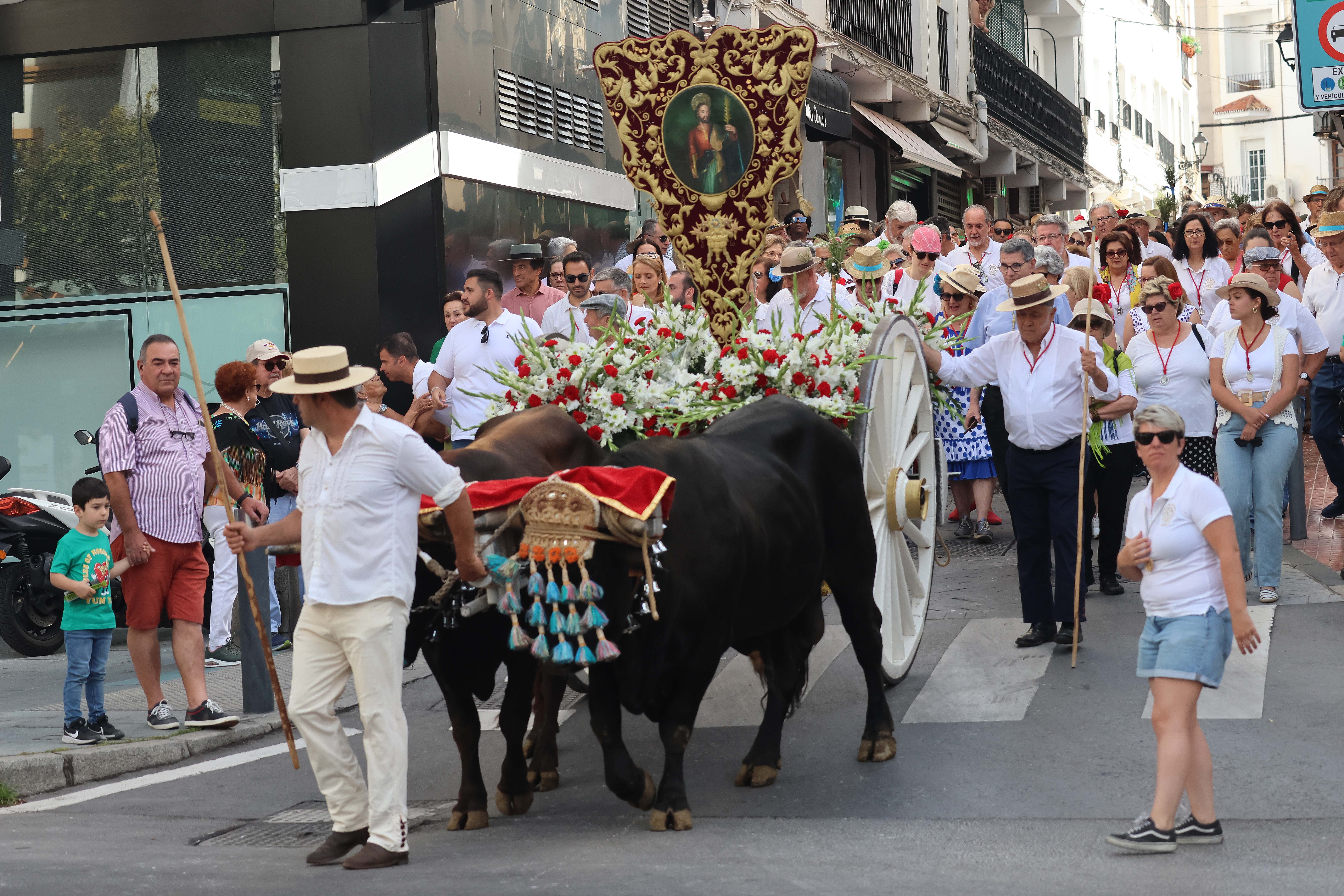 Marbella celebra su romería, preludio de la feria de San Bernabé