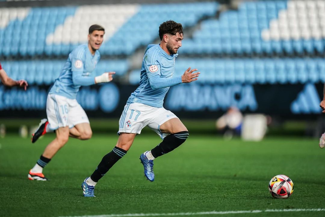 Javi Rueda en un partido de esta temporada.