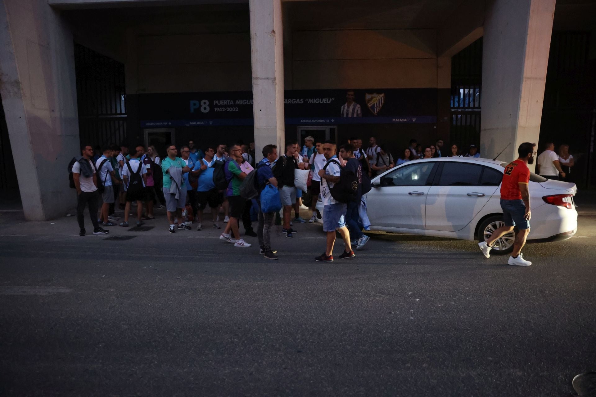 La salida en autobús a Vigo de los aficionados malaguistas, en imágenes