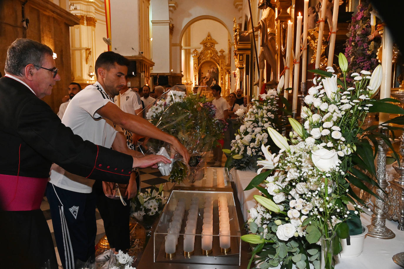 El Marbella celebra a lo grande el ascenso de categoría